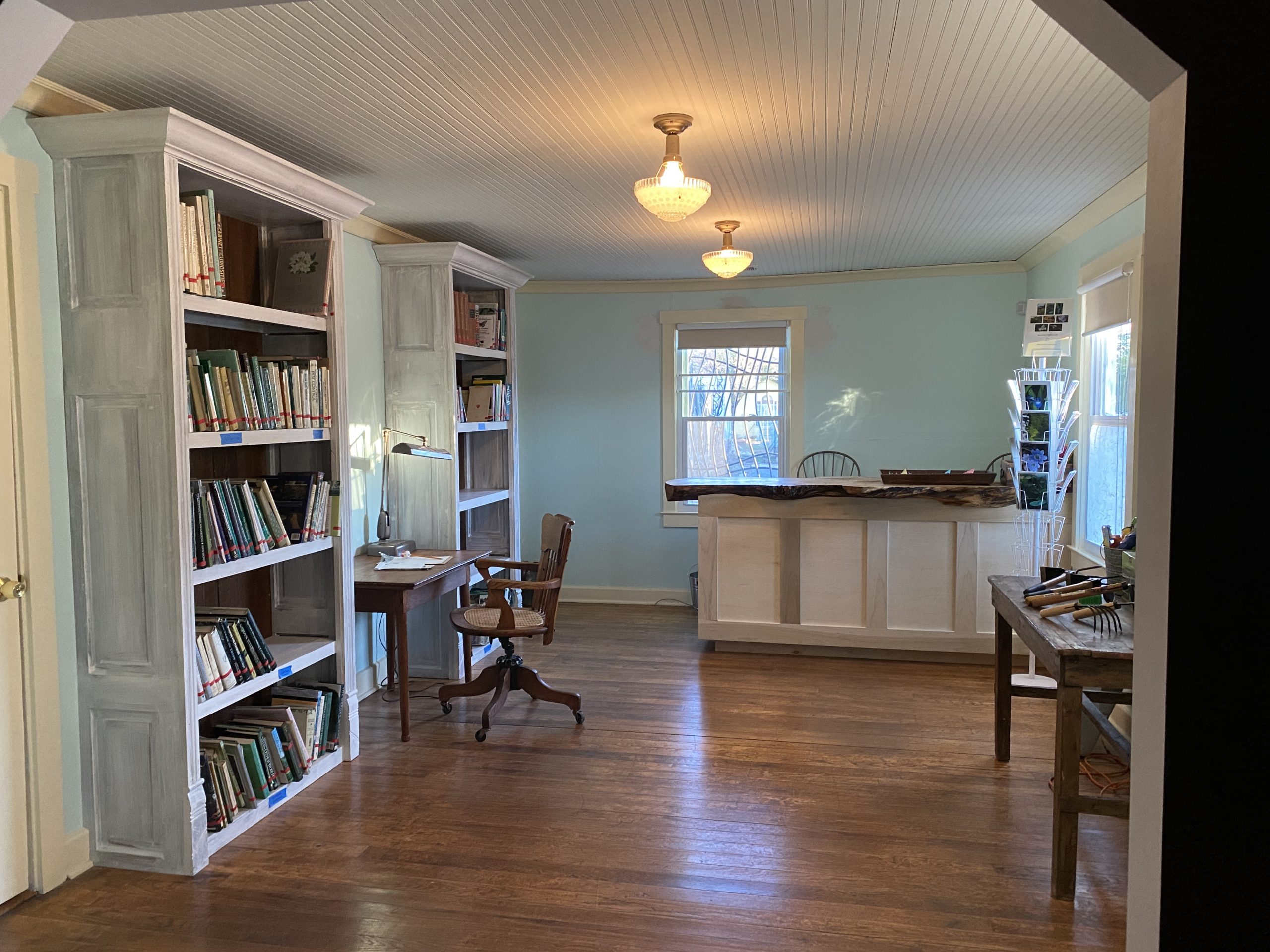 IMG_2858 The Reference Room at Beech Hollow inTown