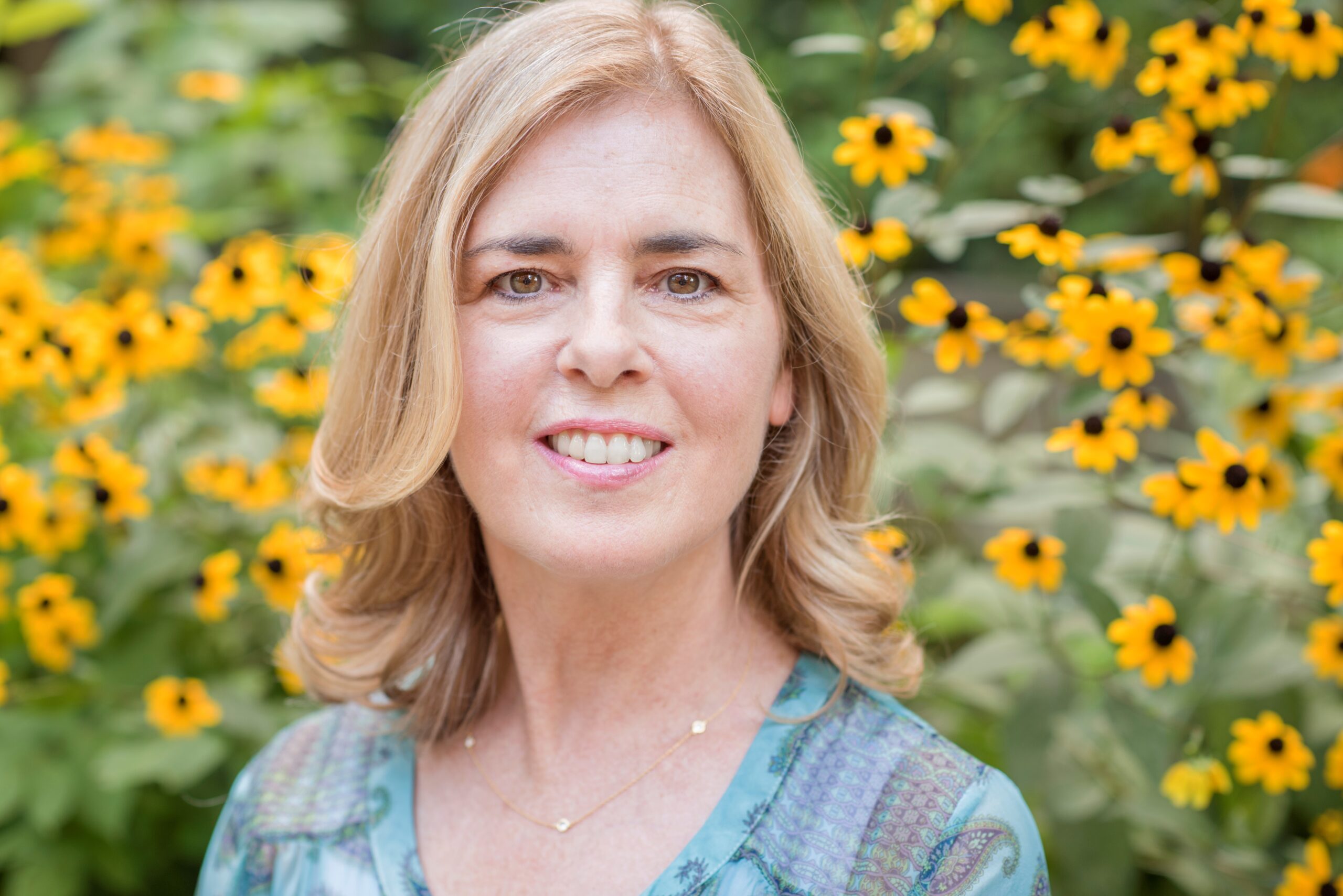 headshot of Laura Markson